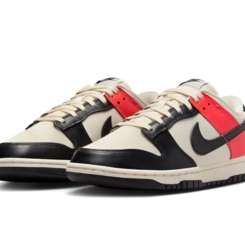 NIKE dunk low se